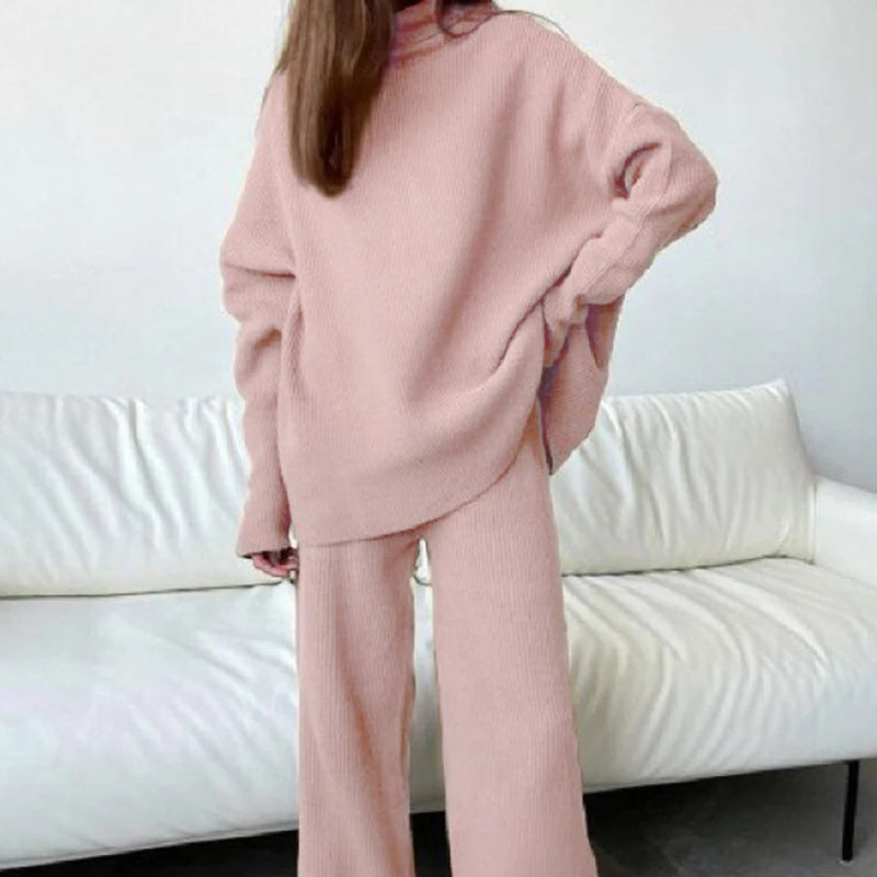 Oversized Women's Loungewear Set with Wide-Leg Trousers - Comfortable Two Piece Set for Chilly Weather 0